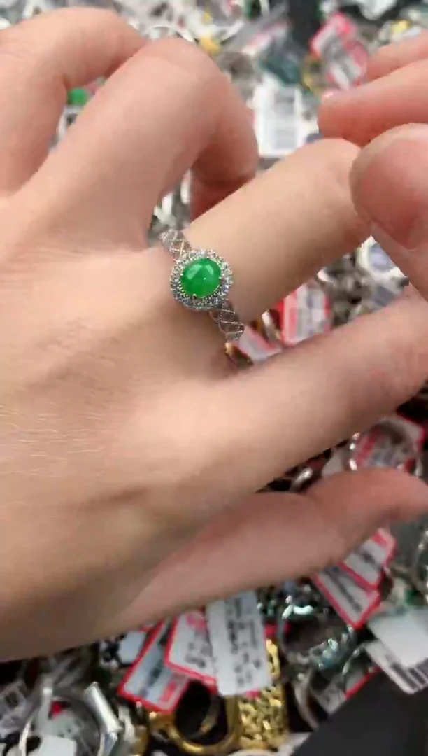 银S925镶嵌戒指翡翠333             9