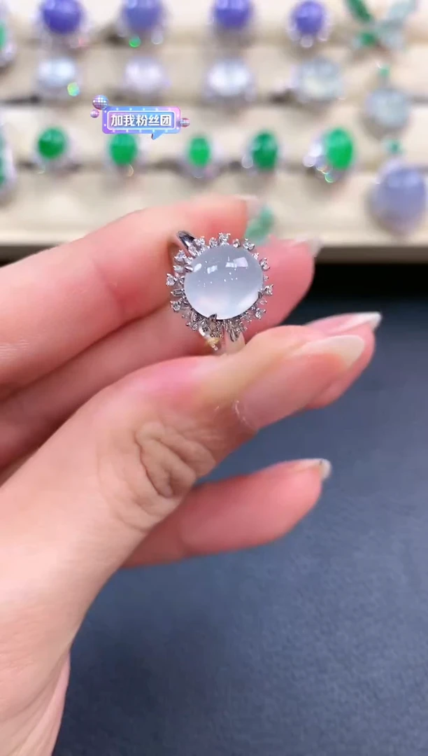 【闪购商品】翡翠戒指18K金镶嵌b53