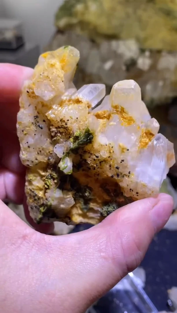 未镶嵌珠宝半成品水晶66号138g四川超七花园水晶原石