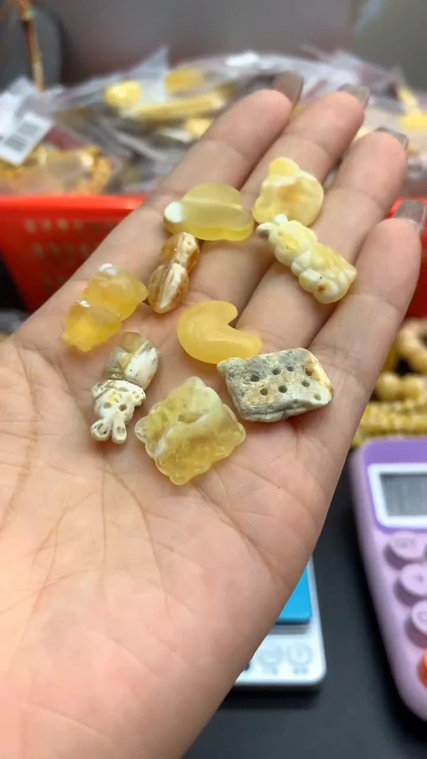 未镶嵌琥珀珠宝奇石695多样性发其一默认有瑕