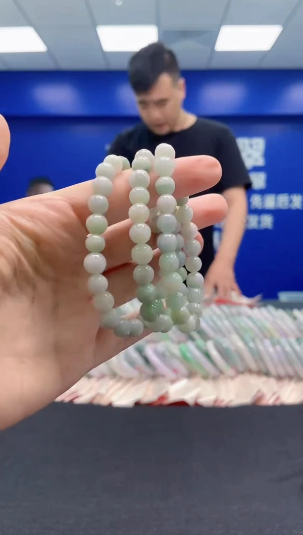 未镶嵌手串翡翠多样性发其一手串