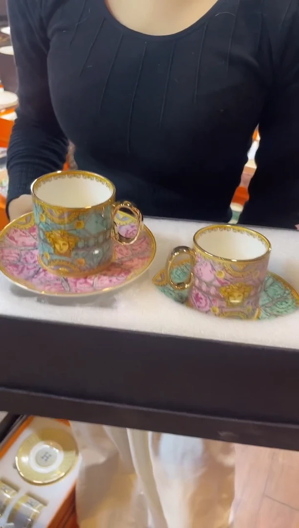 杯鸿辉家品牌瓷器，京东包邮！