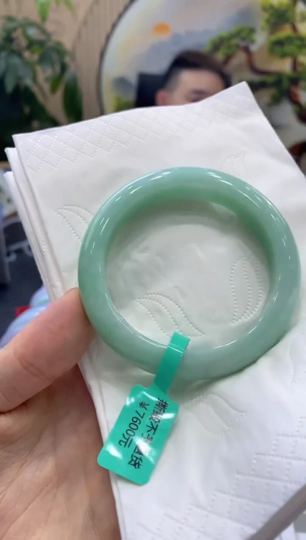 翡翠手镯未镶嵌000004419