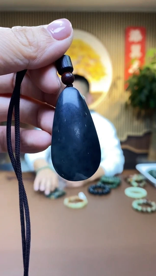 和田玉未镶嵌挂件多样性随机发一