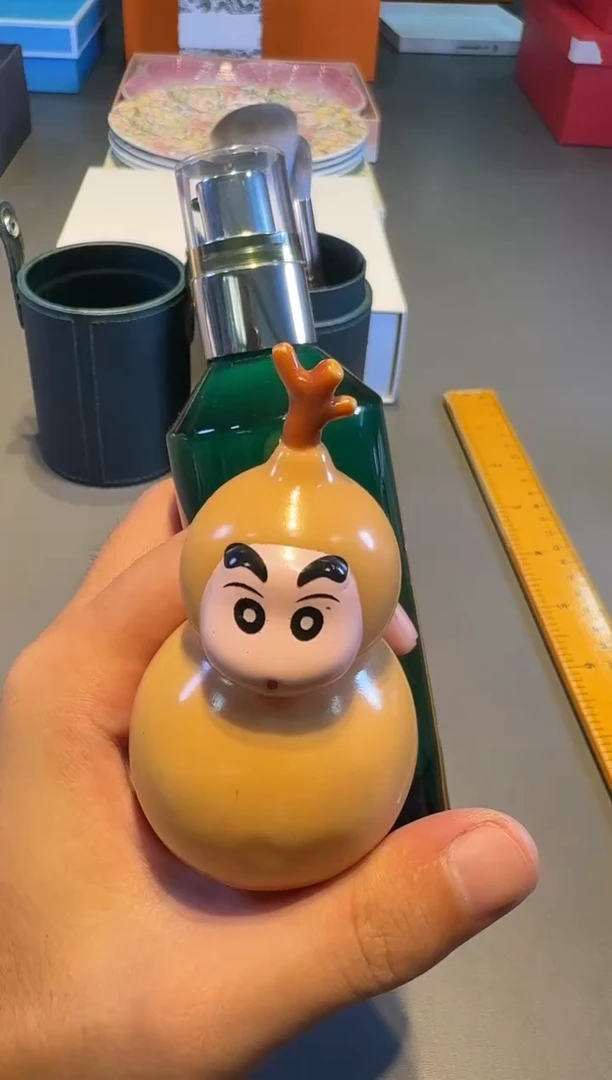 H RY名品折扣名品折扣名品折扣