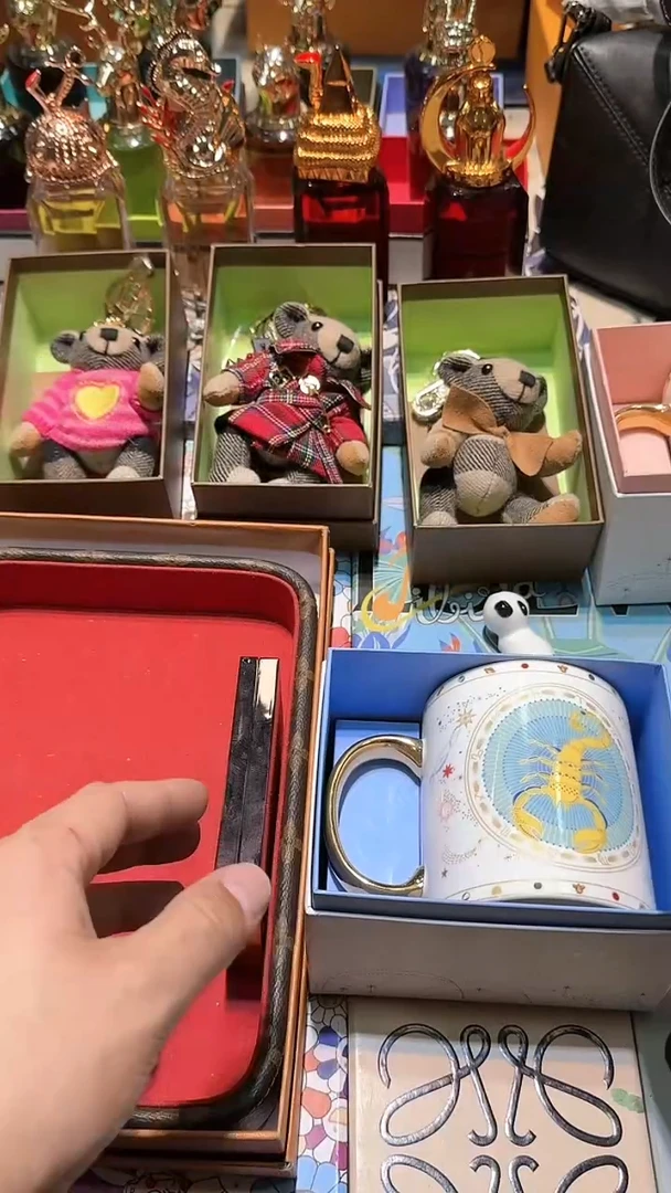 【闪购商品】瓷片换类目孤品单品一件不留tf眼影