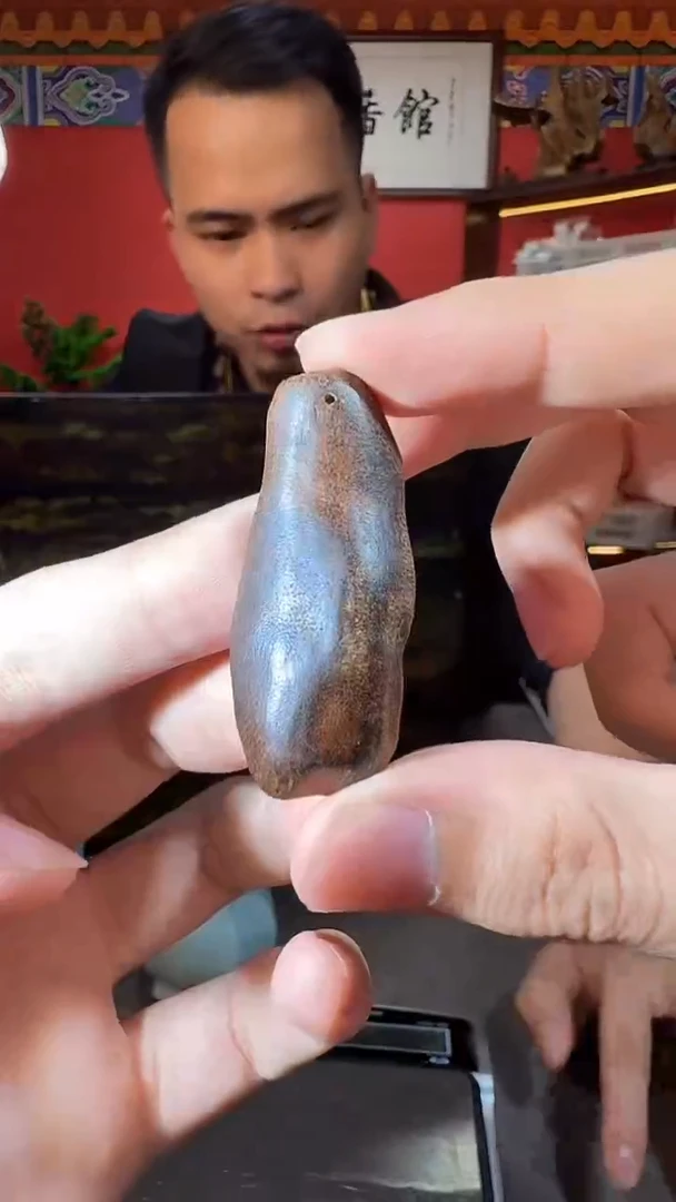沉香吊坠H45海南多样性发一