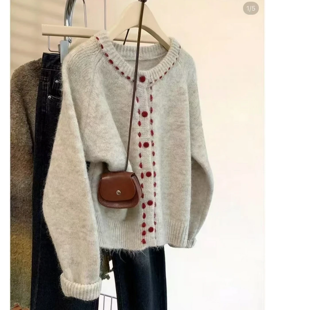 软糯加厚圆领毛衣外套女秋冬新款设计感外套慵懒针织开衫上衣