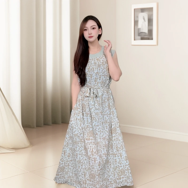 100%真丝圆领符号印花气质女装连衣裙8831