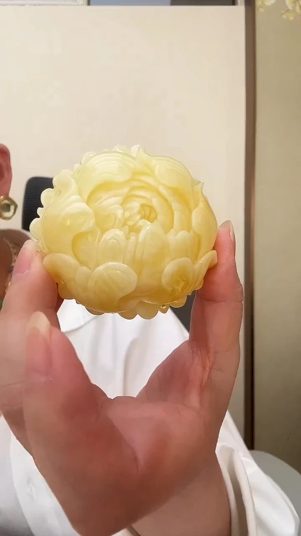 琥珀颈饰未镶嵌吊坠