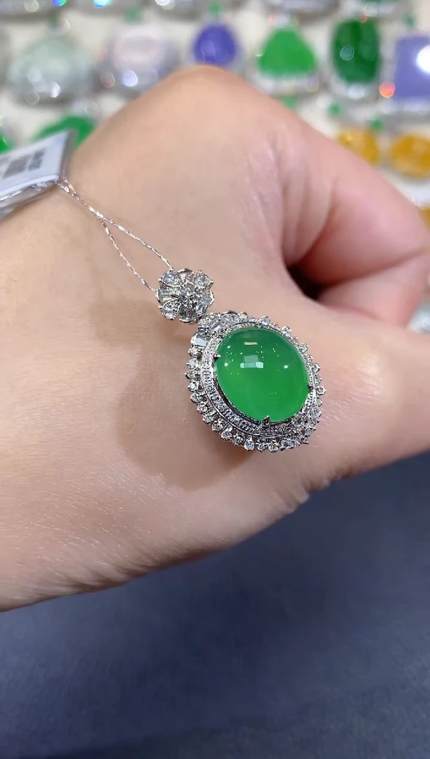 吊坠(不含链)18K金镶嵌翡翠c35