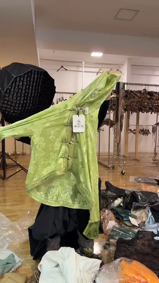 L    125斤以里      防晒