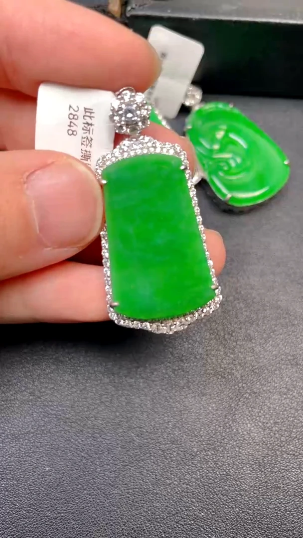 吊坠(不含链)银S925镶嵌翡翠吊坠