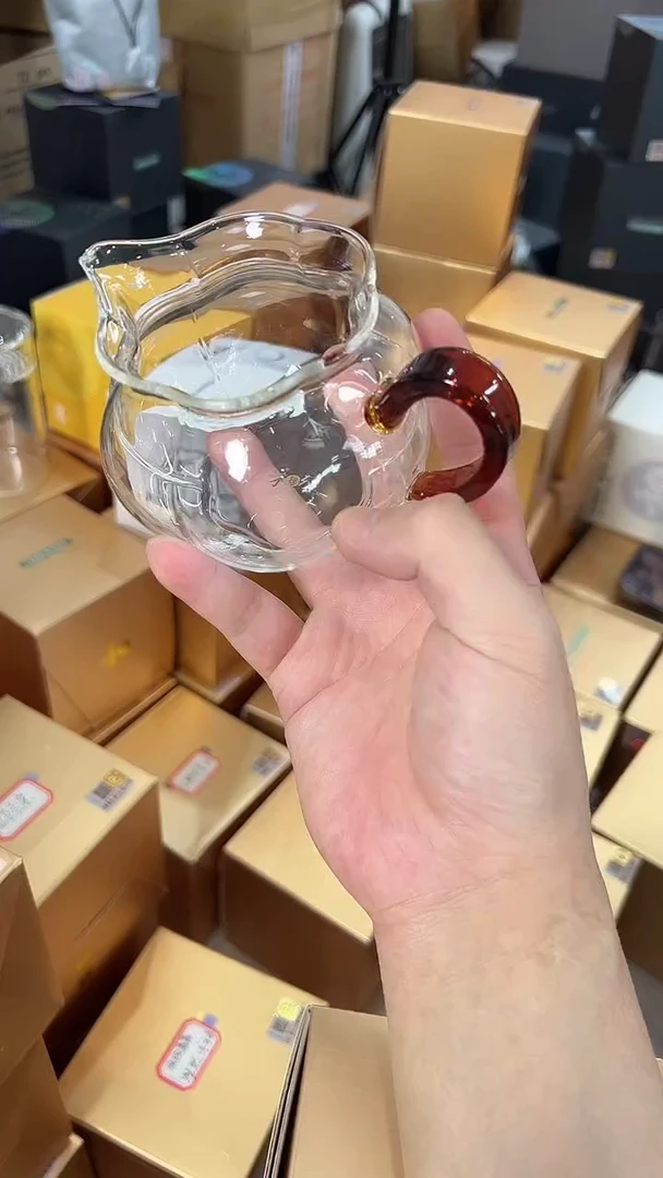 @@禾器晶彩纳福茶海琥珀色