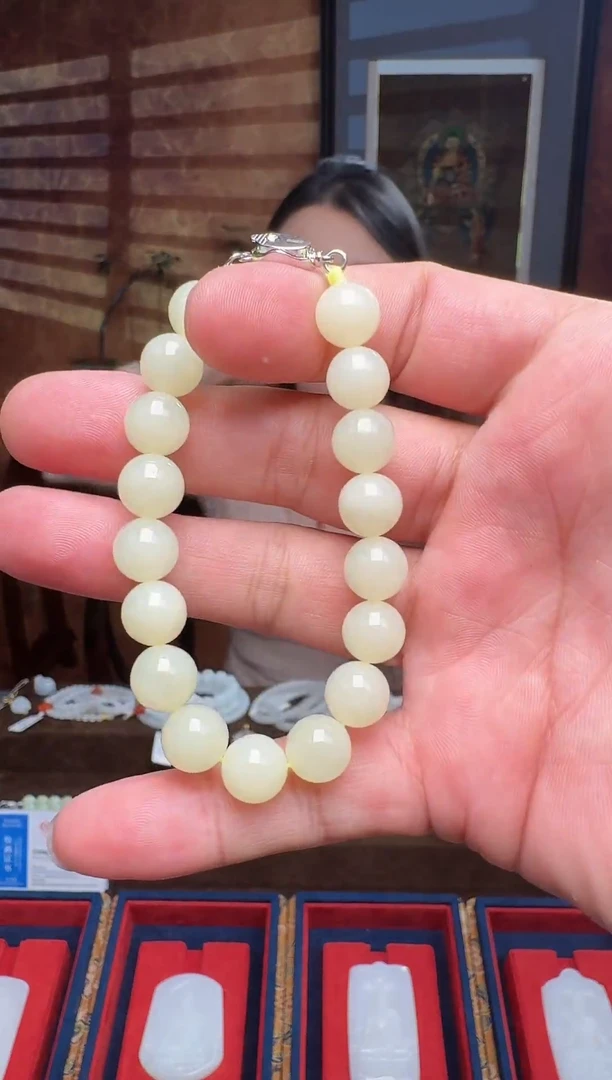 未镶嵌手串和田玉和田玉黄口手串