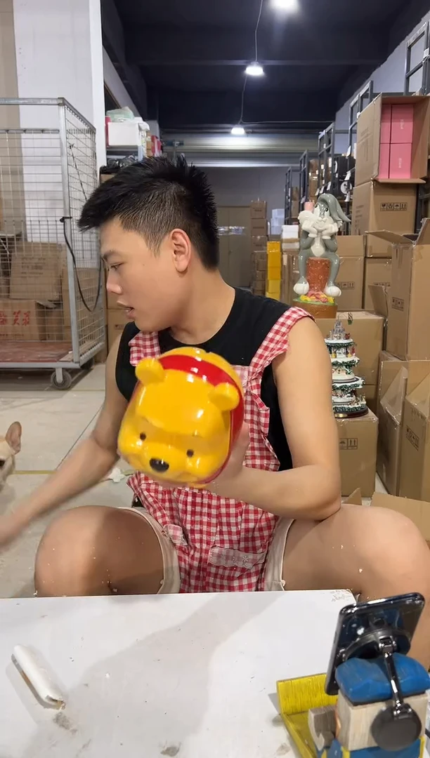 瓷片维尼大号钱罐