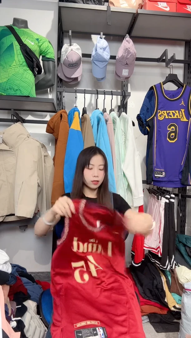 1428编码 瑕疵款直播间过款为准 尺码M