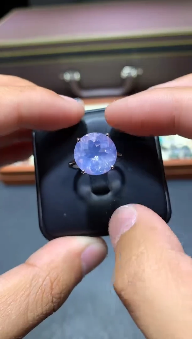 紫玉晶未镶嵌水晶R107【多样性发其一】