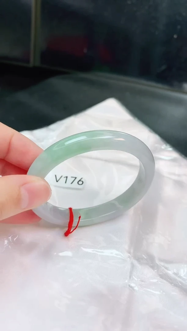 翡翠手镯未镶嵌缅甸天然A货手镯