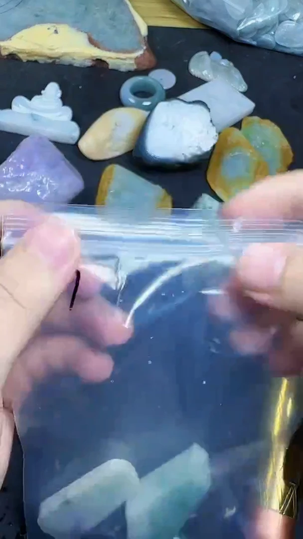 未镶嵌挂件翡翠纪**力037