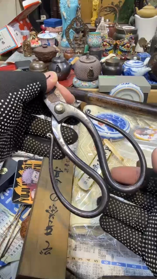 金属中古艺术工艺美术品