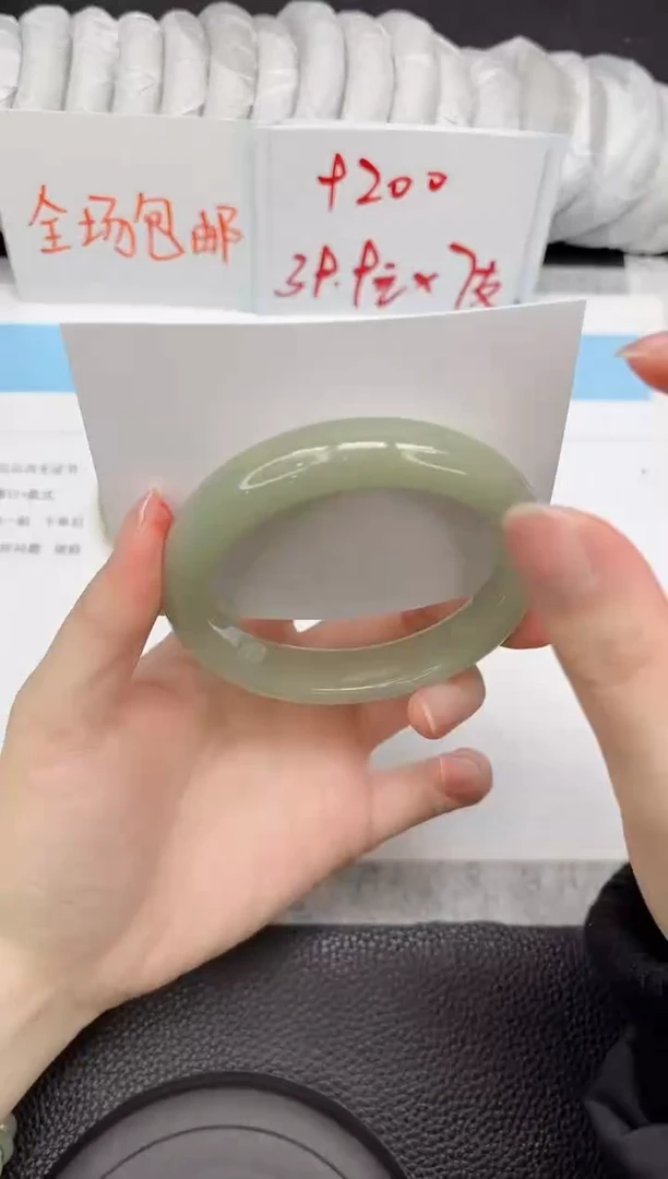 未镶嵌手镯石英质玉A130-60