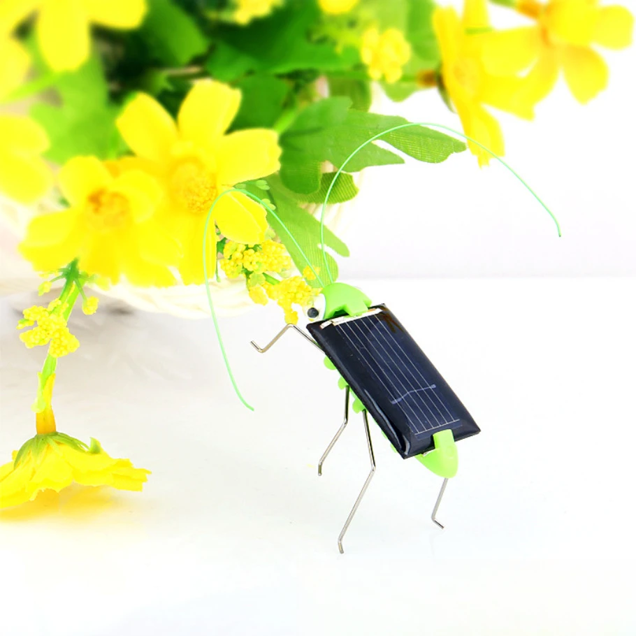 太阳能玩具蚂蚱DIY创意昆虫黑科技益智科教实验儿童礼品