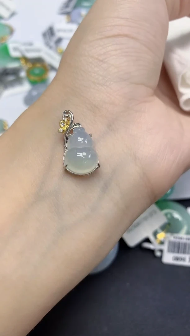 颈饰未镶嵌翡翠天然缅甸翡翠A货多样性发一件
