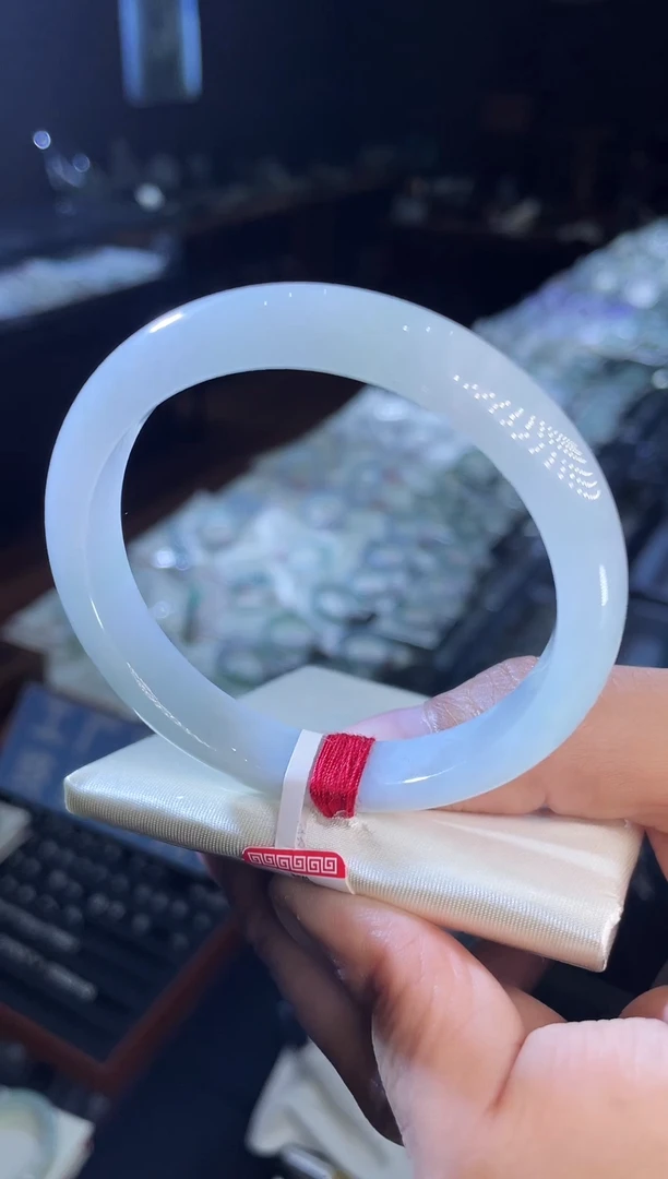 未镶嵌手镯翡翠56-57