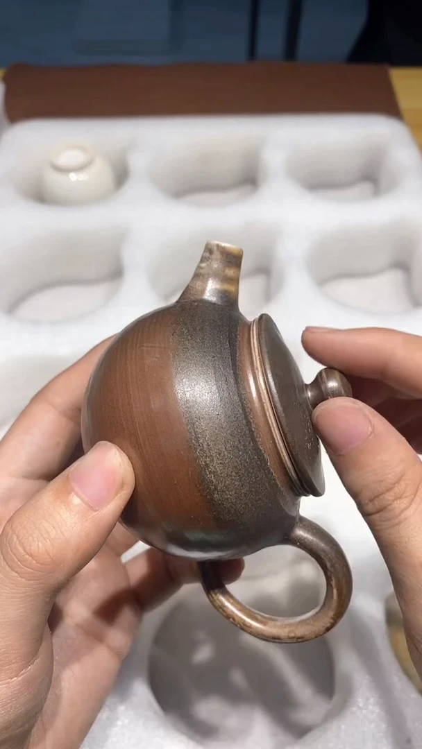 奢瓷/瑞寅柴烧茶器（壶）261