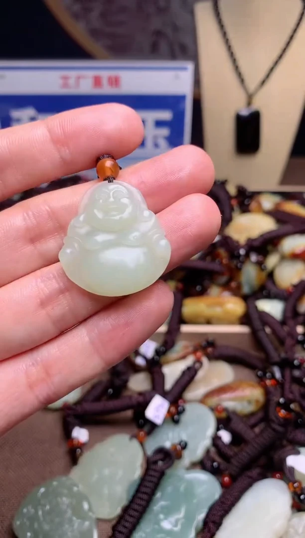 【闪购商品】和田玉颈饰未镶嵌1