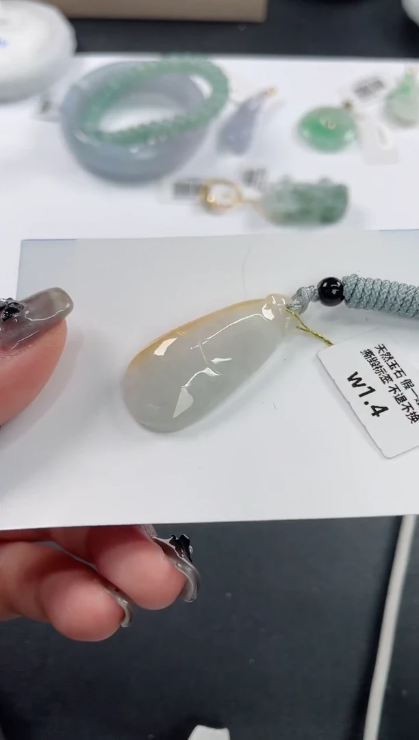 颈饰未镶嵌翡翠基地发货H3392