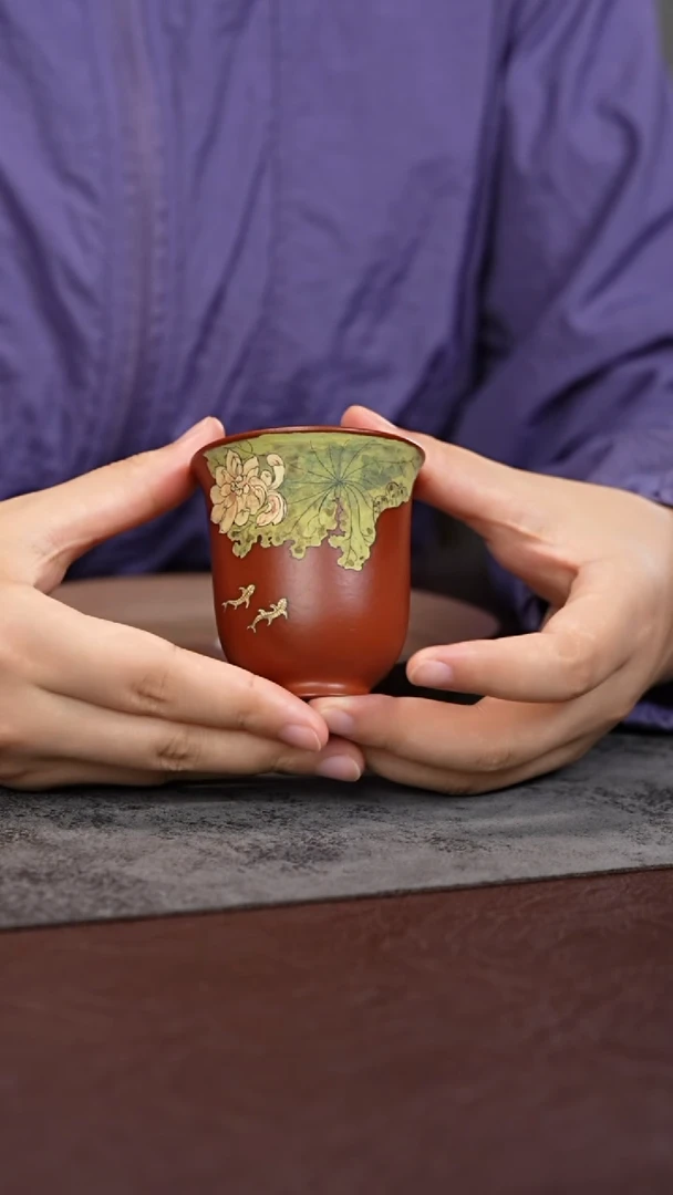 茶杯紫砂泥绘荷花 朱泥 铃铛杯