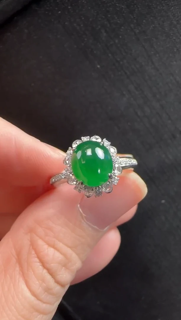 18K金镶嵌戒指翡翠453蛋面一枚