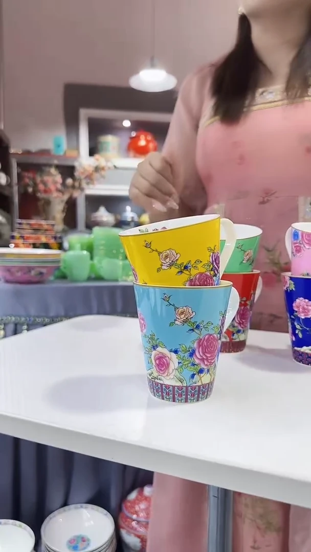 瓷片牡丹花卉杯子2只装景德镇陶瓷