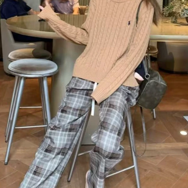 7659-奶系（美拉德）（灰格）磨毛毛呢加绒直筒裤