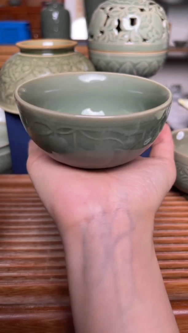 【闪购商品】其他青瓷弥胡桃纹普洱杯