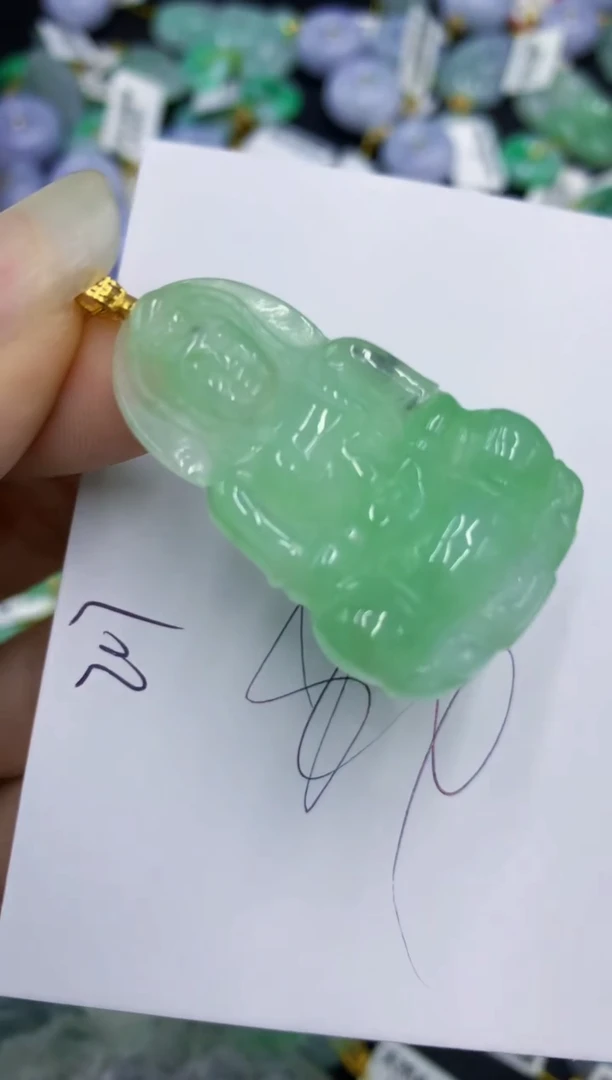 翡翠未镶嵌颈饰11111111111