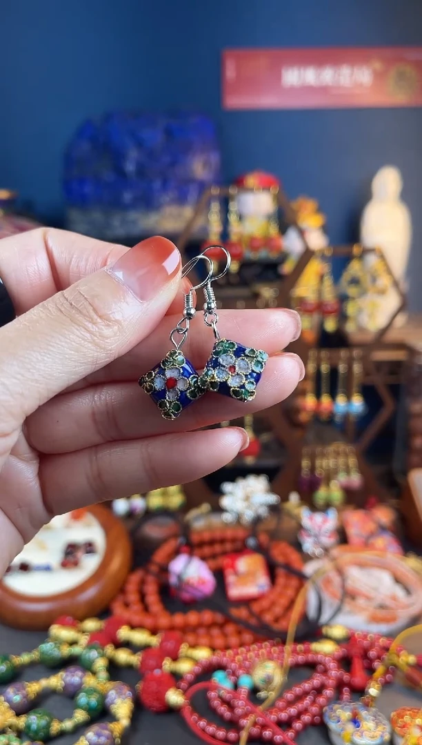 【闪购商品】蓝色珐琅景泰蓝耳钩