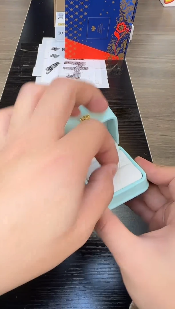 瓷片新号开播，全场大漏@@CC857