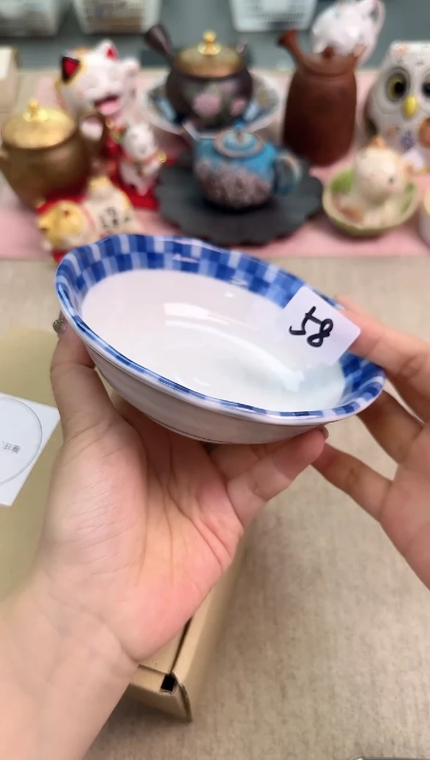 瓷片泡泡家的瓷器真好看
