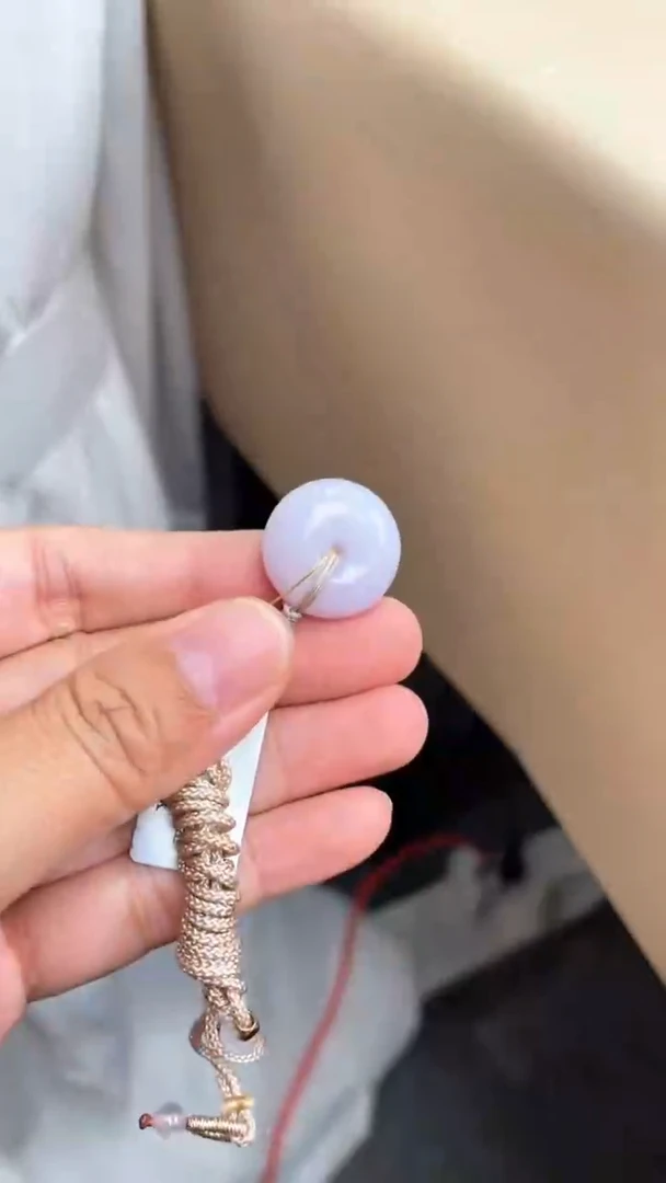 【闪购商品】翡翠颈饰未镶嵌平安扣