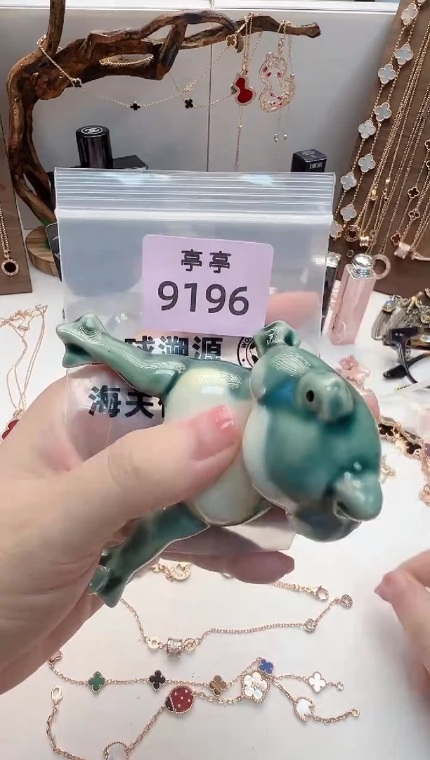 瓷片雨**清彧贤聚宝阁亭亭店