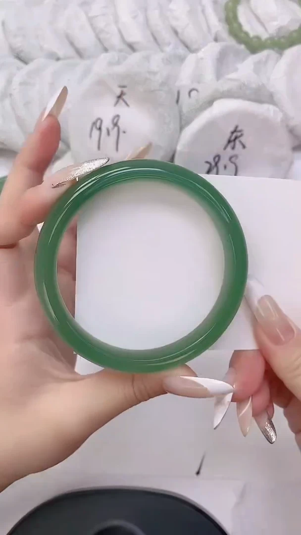 未镶嵌手镯石英质玉67-东陵玉63