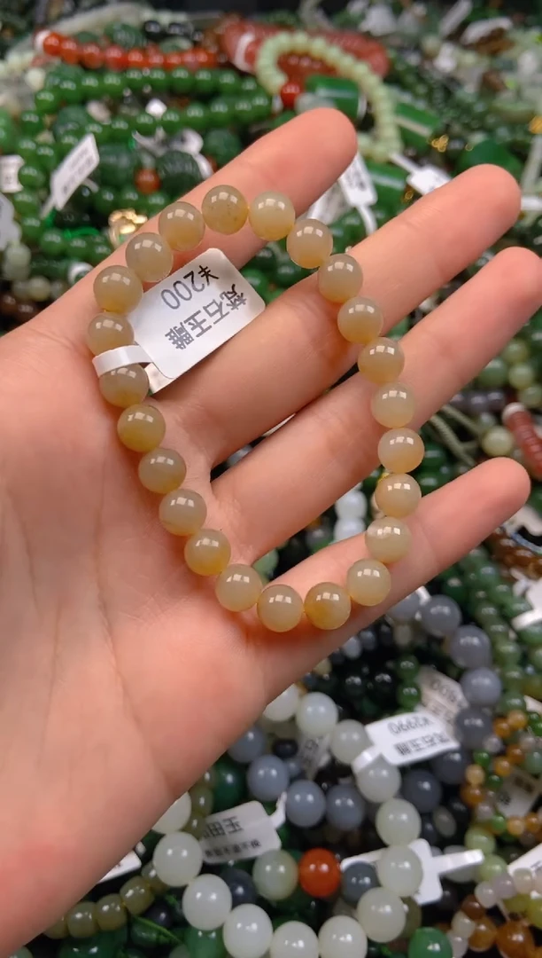 和田玉未镶嵌颈饰1