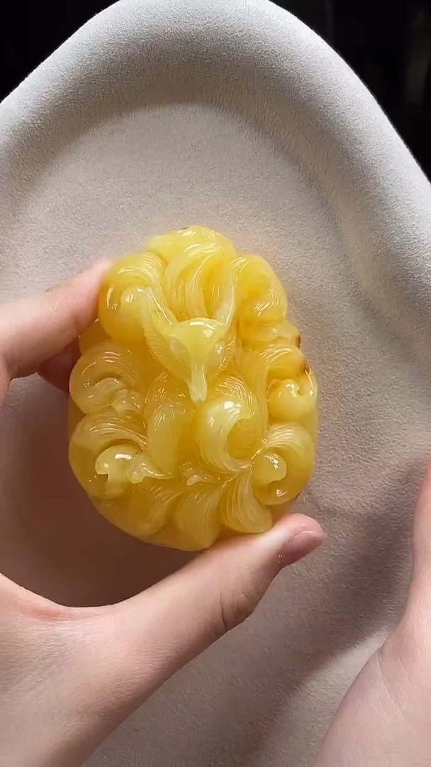 琥珀颈饰未镶嵌吊坠