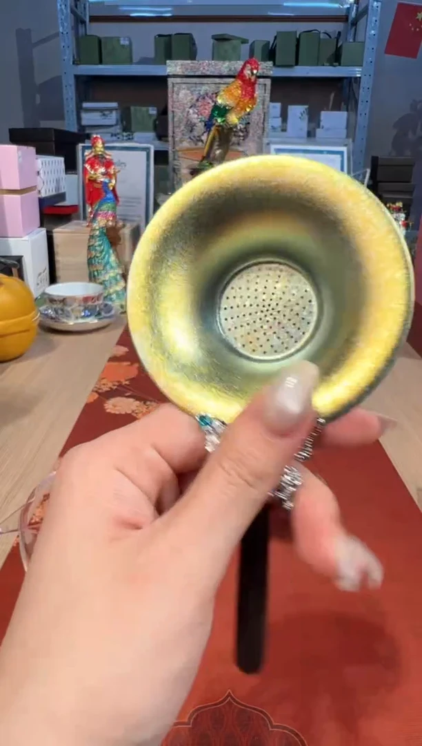 【闪购商品】杯49钛蝴蝶茶漏（金色）