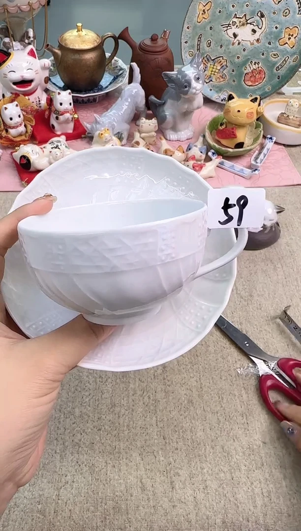 瓷片泡泡家的瓷器真好看