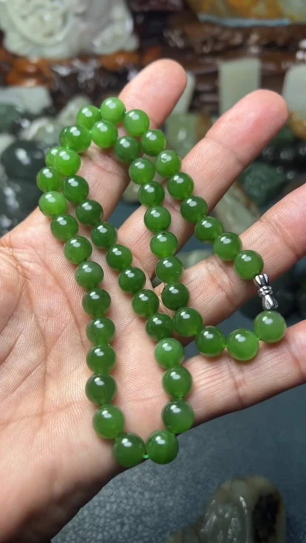 未镶嵌和田玉把件-