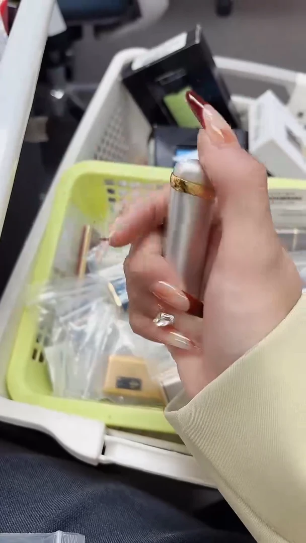 大圣电子银色电锤